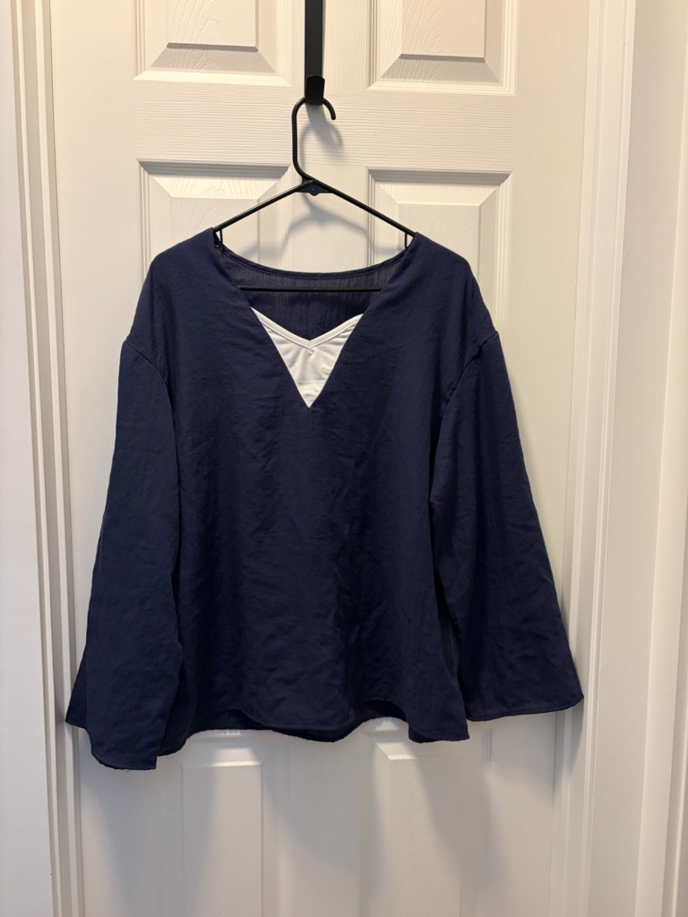 Women's Navy Long-Sleeve V-Neck Layered Look Top with White Inset